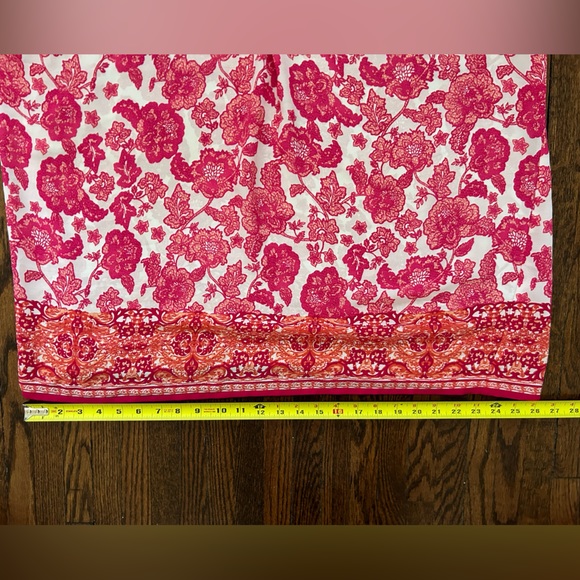 Ava Christine Floral Tunic - Picture 11 of 13